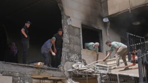 Deadly Israeli strikes in Lebanon as Iran war enters 100th day Deadly Israeli strikes in Lebanon as Iran war enters 100th day