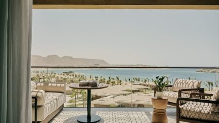 Swanky new Four Seasons wellness resort opens on the Red Sea Swanky new Four Seasons wellness resort opens on the Red Sea