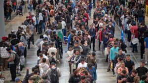 Over 1 million migrants apply for Spain’s mass regularisation, PM says