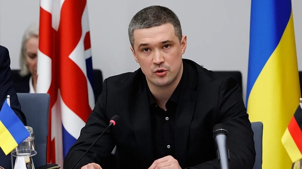 Crimea will turn into an island, Ukraine’s defence minister says Crimea will turn into an island, Ukraine’s defence minister says