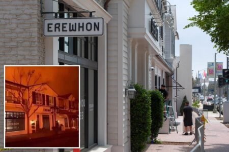 Erewhon is reportedly eyeing a return to Rick Caruso’s Palisades Village following fire Erewhon is reportedly eyeing a return to Rick Caruso’s Palisades Village following fire