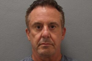 Florida man allegedly raped teen girl then locked her in dryer Florida man allegedly raped teen girl then locked her in dryer