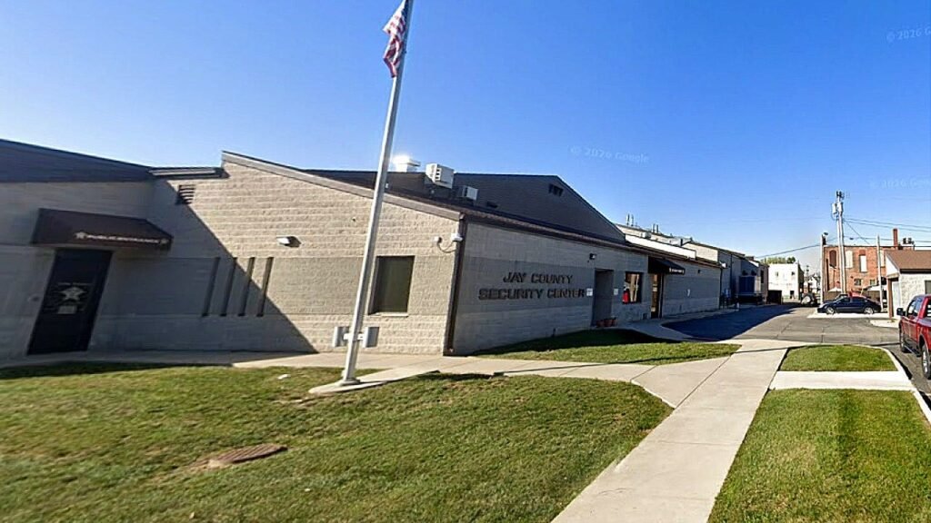 ICE arrests illegal alien who allegedly faked asylum claim based on homosexuality, became Indiana jail officer ICE arrests illegal alien who allegedly faked asylum claim based on homosexuality, became Indiana jail officer