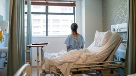FDA delays cost Americans trillions and slow lifesaving drugs, new report says