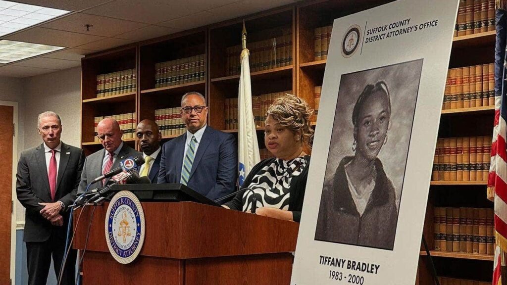 Girl known as ‘Chelsea Jane Doe’ ID’d 26 years after mutilated body found hundreds of miles from home state Girl known as ‘Chelsea Jane Doe’ ID’d 26 years after mutilated body found hundreds of miles from home state