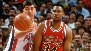 Stacey King, three-time NBA champion and Bulls broadcaster, dead at 59 Stacey King, three-time NBA champion and Bulls broadcaster, dead at 59
