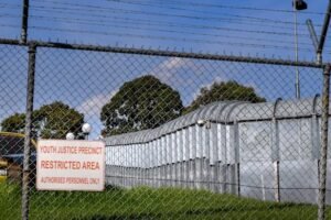 Cigarettes, drugs and alcohol used to bribe teens into fights in youth detention, class action claims Cigarettes, drugs and alcohol used to bribe teens into fights in youth detention, class action claims