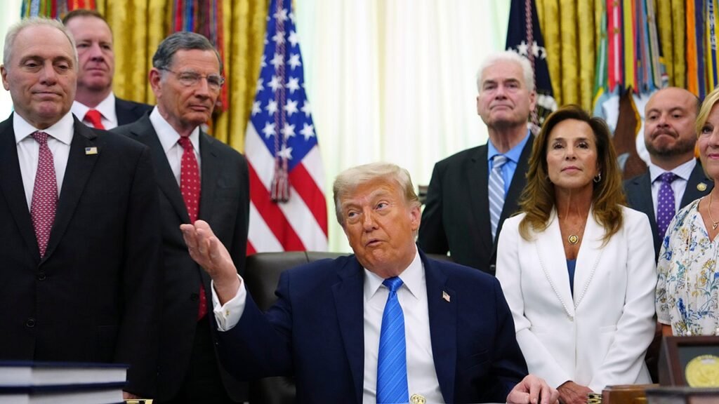 Trump concession breathes new life into stalled FISA spy powers deal Trump concession breathes new life into stalled FISA spy powers deal