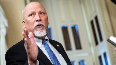 Chip Roy fields proposal to block pay and power for longtime lawmakers Chip Roy fields proposal to block pay and power for longtime lawmakers