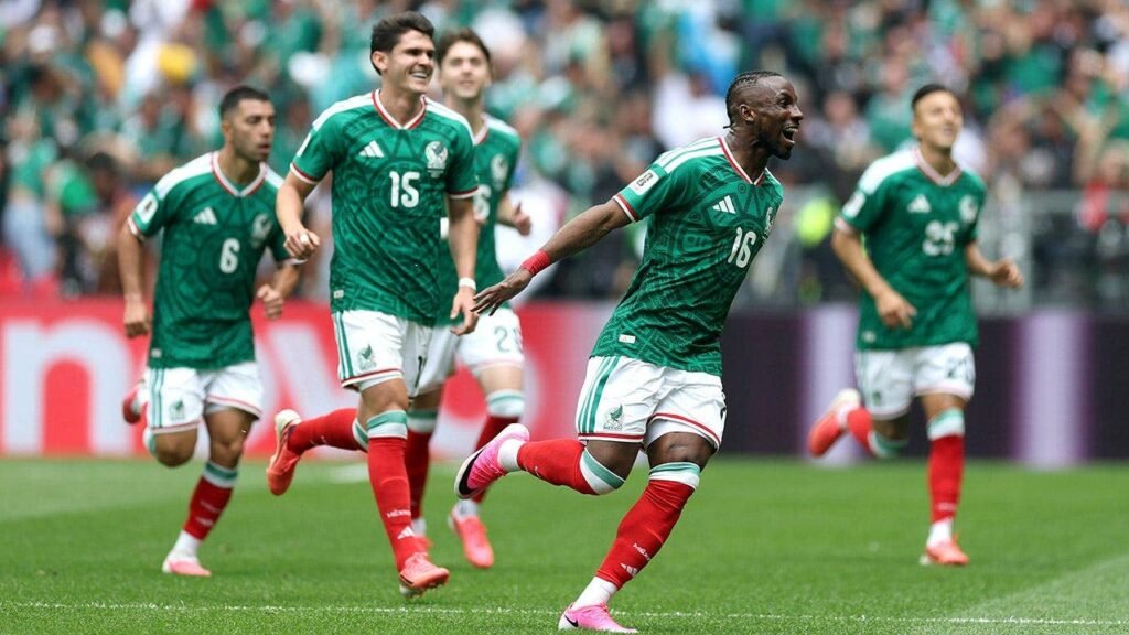 Mexico scores first goal of 2026 World Cup on home turf after emotional national anthem in opening ceremony