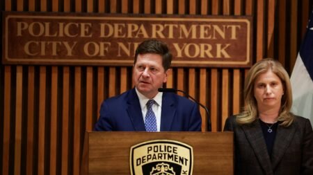 Trump nominates Jay Clayton, former SEC chairman, current US Attorney, as intelligence director Trump nominates Jay Clayton, former SEC chairman, current US Attorney, as intelligence director