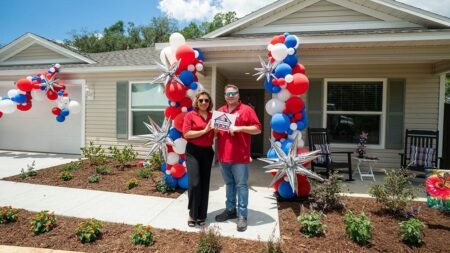 America’s wounded, struggling veterans get brand-new homes built by Florida teens America’s wounded, struggling veterans get brand-new homes built by Florida teens