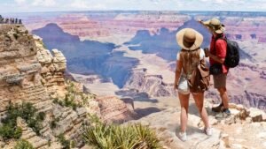 Hikers face urgent Grand Canyon heat warning after teen’s death on popular trail Hikers face urgent Grand Canyon heat warning after teen’s death on popular trail