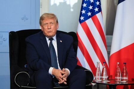 Strait of Hormuz to open; Australia hit by post-budget economic pessimism; Expanded shark drones after attack Strait of Hormuz to open; Australia hit by post-budget economic pessimism; Expanded shark drones after attack