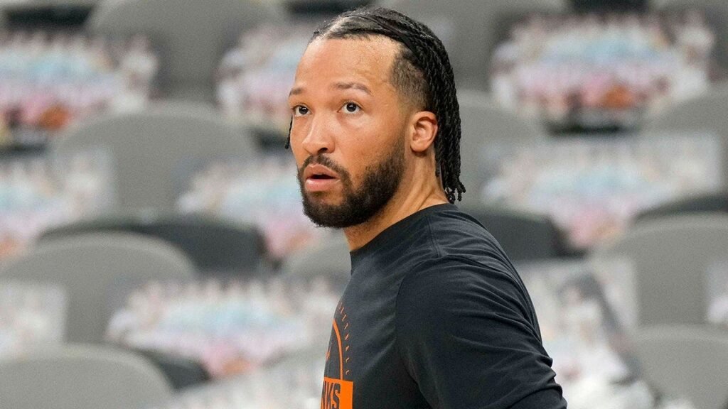Knicks’ Jalen Brunson acknowledges WWE star’s voodoo to ‘uncurse’ team on way to NBA title Knicks’ Jalen Brunson acknowledges WWE star’s voodoo to ‘uncurse’ team on way to NBA title