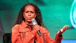 ‘Yeah, I saved a life’: Michelle Obama casually reveals she rescued a choking friend at dinner ‘Yeah, I saved a life’: Michelle Obama casually reveals she rescued a choking friend at dinner