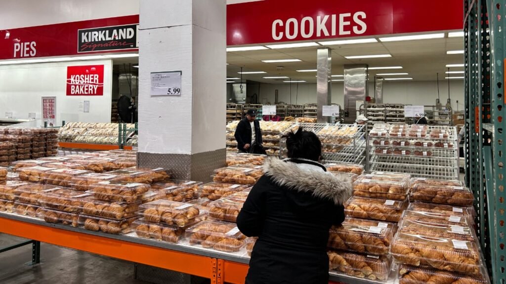 Costco shoppers stock up on cult-favorite cookies as demand surges nationwide Costco shoppers stock up on cult-favorite cookies as demand surges nationwide