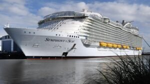 Cruise passengers learn diet trick that woman says made her weight loss finally stick Cruise passengers learn diet trick that woman says made her weight loss finally stick