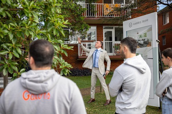 House price fall could slice 0,000 from your home’s value House price fall could slice 0,000 from your home’s value