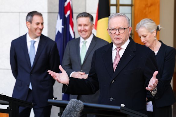 Albanese government secures Greens’ support for budget tax package in exchange for NDIS inquiry delay Albanese government secures Greens’ support for budget tax package in exchange for NDIS inquiry delay