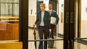 Fiancée sticks by accused serial rapist as special agents defend tailing him for restaurant DNA stakeout Fiancée sticks by accused serial rapist as special agents defend tailing him for restaurant DNA stakeout