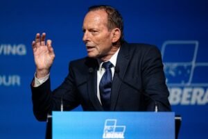 I see an Abbott moon rising – it has happened before