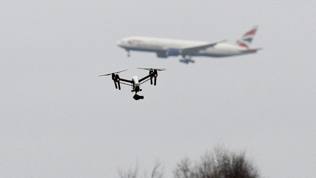 JetBlue flight reports drone strike during approach to New York airport: FAA