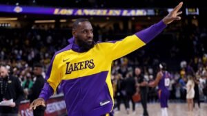 LeBron James thanks Lakers ahead of free agency departure for 24th NBA season: ‘Hope I made a few proud’ LeBron James thanks Lakers ahead of free agency departure for 24th NBA season: ‘Hope I made a few proud’