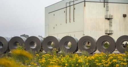 Ottawa to extend steel, aluminum tariff support measures for another year