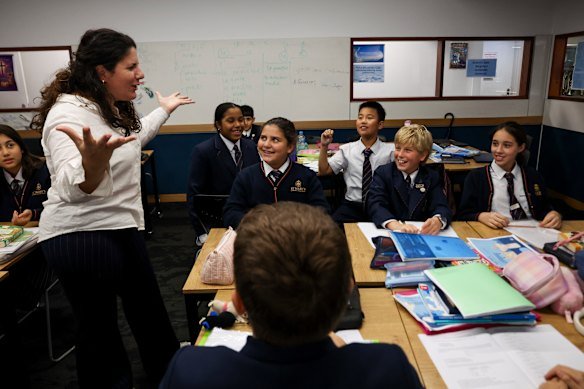 Crino teaches a year 6 Italian class at St Mary’s Cathedral College.
