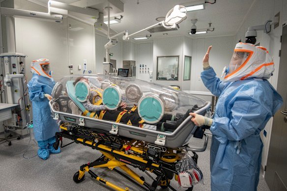 The EpiShuttle allows for safe patient transport.