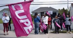 Unionized long-term care workers resume strike as some local issues remain unsolved
