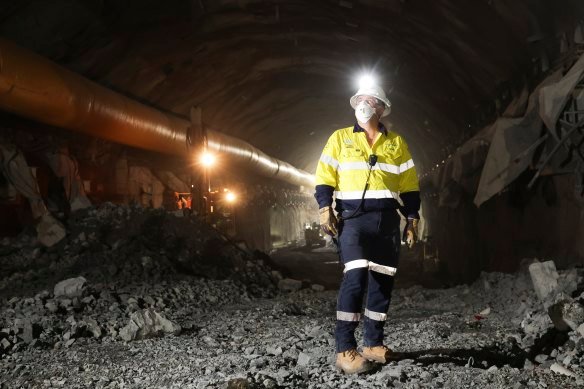 Snowy Hydro is pushing back on critics as its braces for further blowouts.  