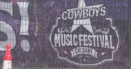 Weeknight concerts during Calgary Stampede must end at midnight, city memo says