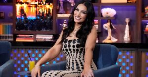 Ashley Iaconetti Would Ditch Her Other Leggings Before Giving Up This  Amazon Pair