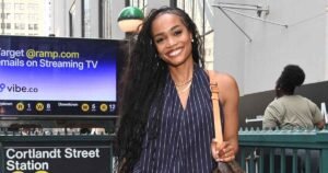 Rachel Lindsay Just Wore the Relaxed Jeans Trend Every Stylish New Yorker Loves Rachel Lindsay Just Wore the Relaxed Jeans Trend Every Stylish New Yorker Loves