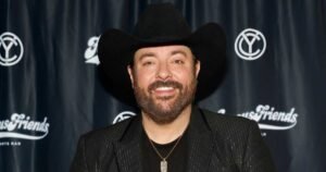 Country Singer Chris Young Is Safe After Plane Suffers Brake Failure: ‘Thank You Lord’ Country Singer Chris Young Is Safe After Plane Suffers Brake Failure: ‘Thank You Lord’