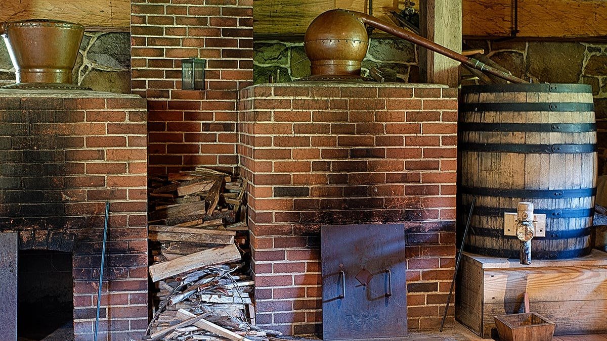 George Washington's distillery museum