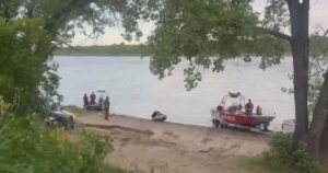 Crews search for missing jet ski rider who went over Saskatoon weir Crews search for missing jet ski rider who went over Saskatoon weir