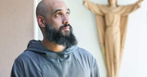 Chaste and obedient: Quebecer goes to priesthood as hopes of religious revival stir Chaste and obedient: Quebecer goes to priesthood as hopes of religious revival stir