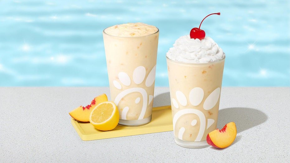 Chick-fil-A new peach drinks side-by-side