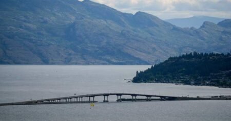 U.S. citizen drowns in kayaking accident on Okanagan Lake U.S. citizen drowns in kayaking accident on Okanagan Lake