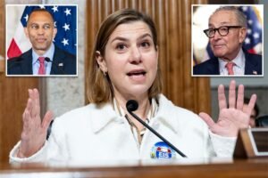 Senate Democrat suggests it may be time to replace Schumer and Jeffries: ‘Let others lead’