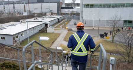 Ottawa’s nuclear energy strategy seeks new reactors, global exports