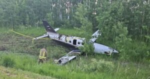 Plane makes emergency landing on Manitoba highway: RCMP