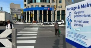Reopening Portage and Main ‘a success,’ Winnipeg mayor says 1 year later