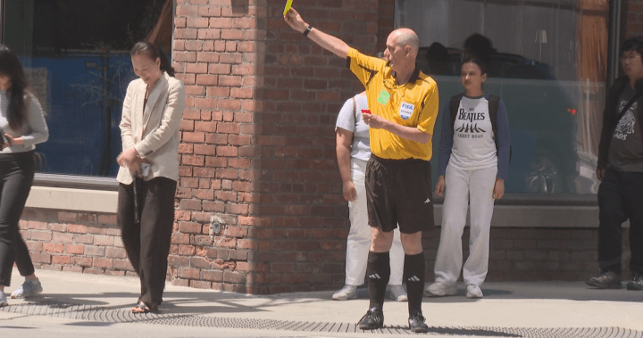‘Traffic referees’ officiating Toronto streets during rush hour ‘Traffic referees’ officiating Toronto streets during rush hour