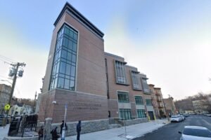 6th-grader chokes to death in NY school during apparent TikTok challenge 6th-grader chokes to death in NY school during apparent TikTok challenge