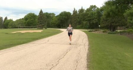 Winnipegger honours father with Manitoba Marathon donations