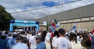 Security tight as Walk With Israel in Toronto draws tens of thousands Security tight as Walk With Israel in Toronto draws tens of thousands